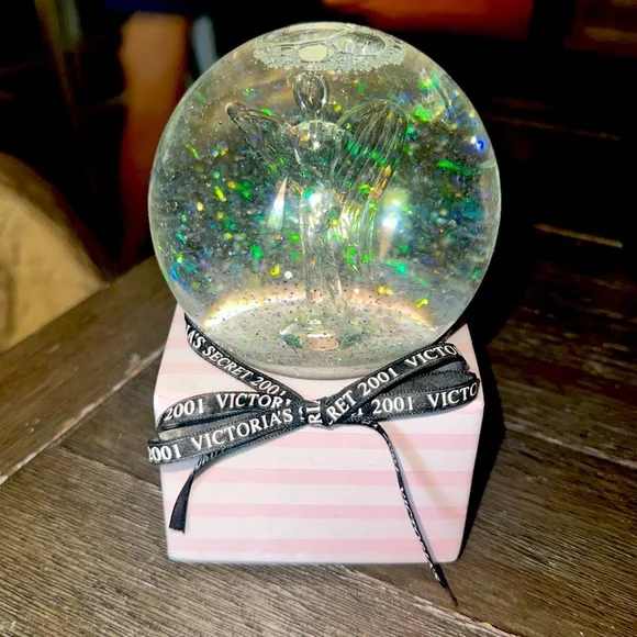 VTG Victoria's Secret 2001 Angel Glitter Snow Globe Music Box Y2K